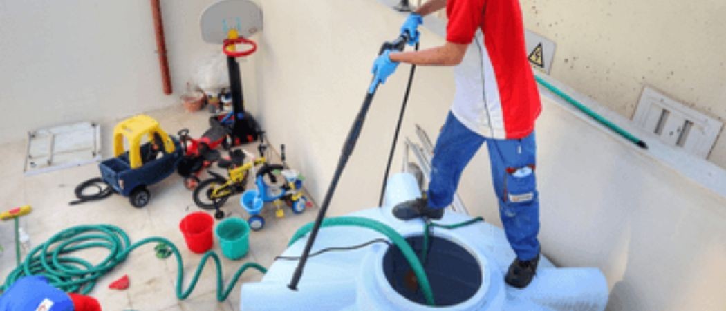 Water Tanks Cleaning